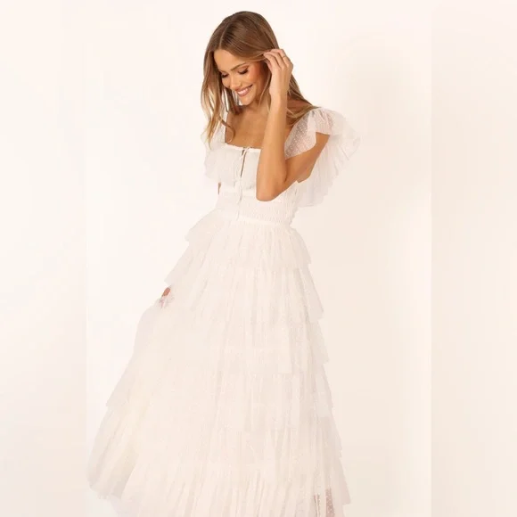 PETAL & PUP BELLE MAXI DRESS - OFF WHITE M B1005 Dresses